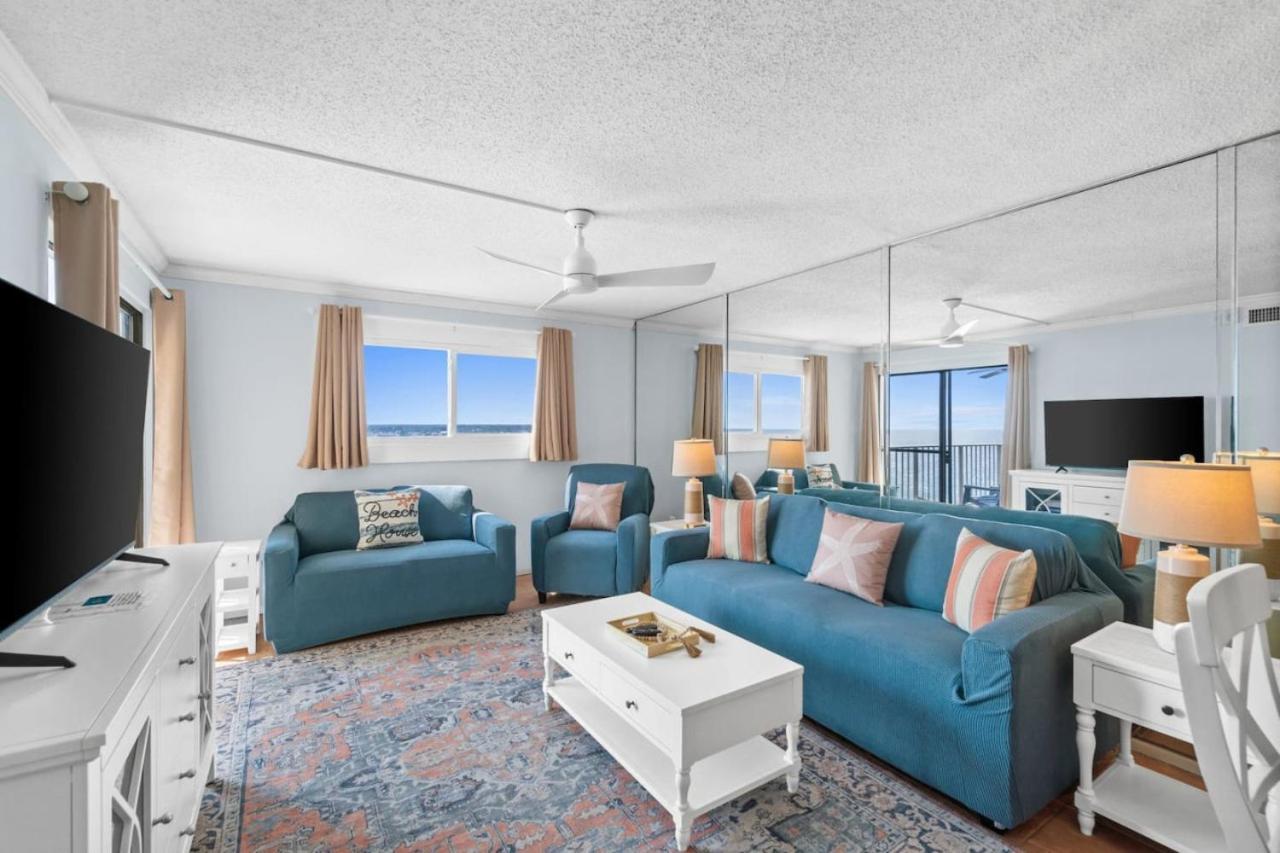 Regency Towers 1104 Holiday home